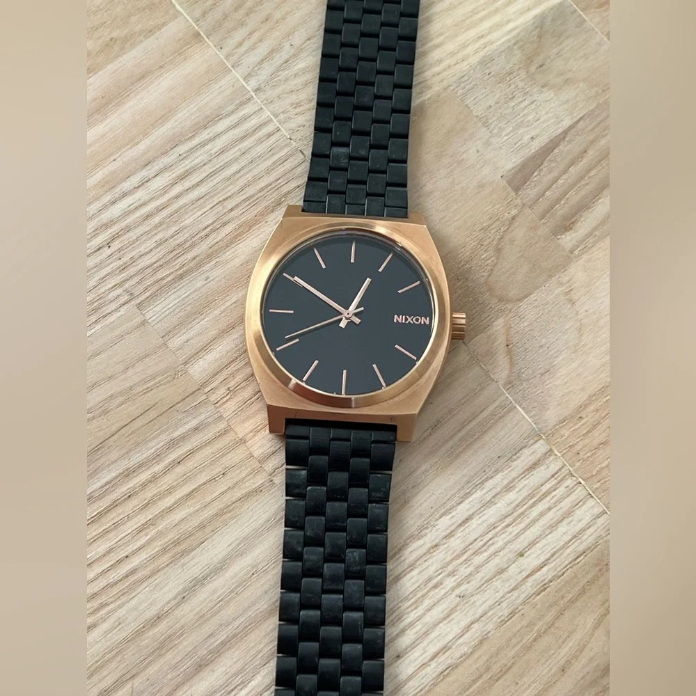 Nixon Minimal Time Traveler Black and Rose Gold Watch Adjustable Black Bracelet